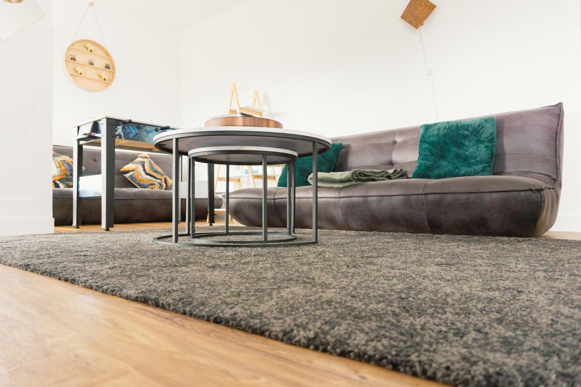 Manchester'S Luxurious 2-Bed Haven With Balcony - Canal Views & Proximity To Manchester United Екстериор снимка